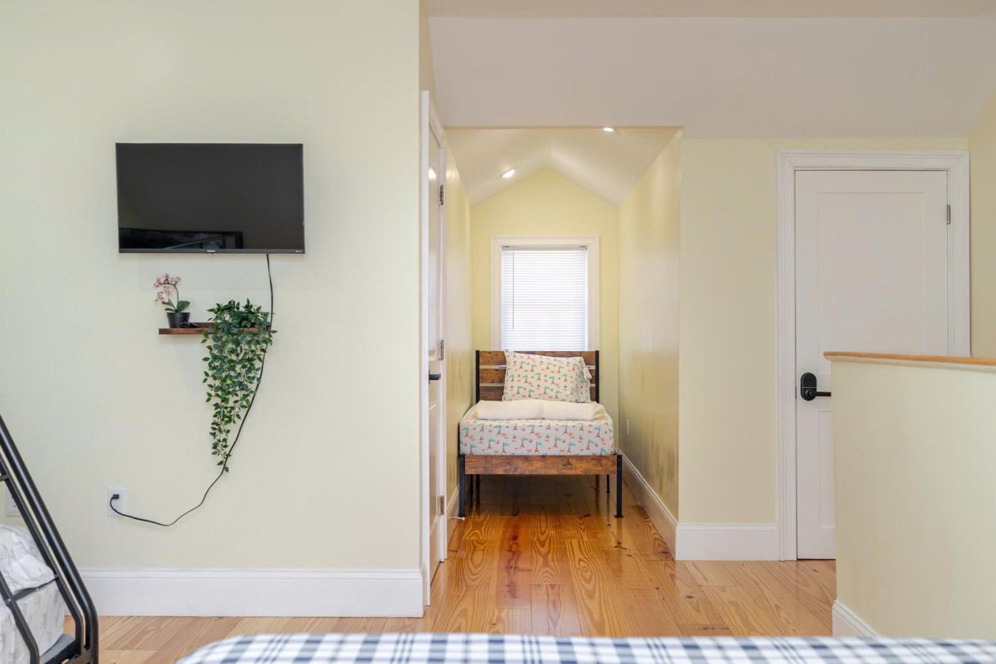 37 - 3Br Quincy - Cozy Townhouse Near Blue Hillsアパートメント エクステリア 写真
